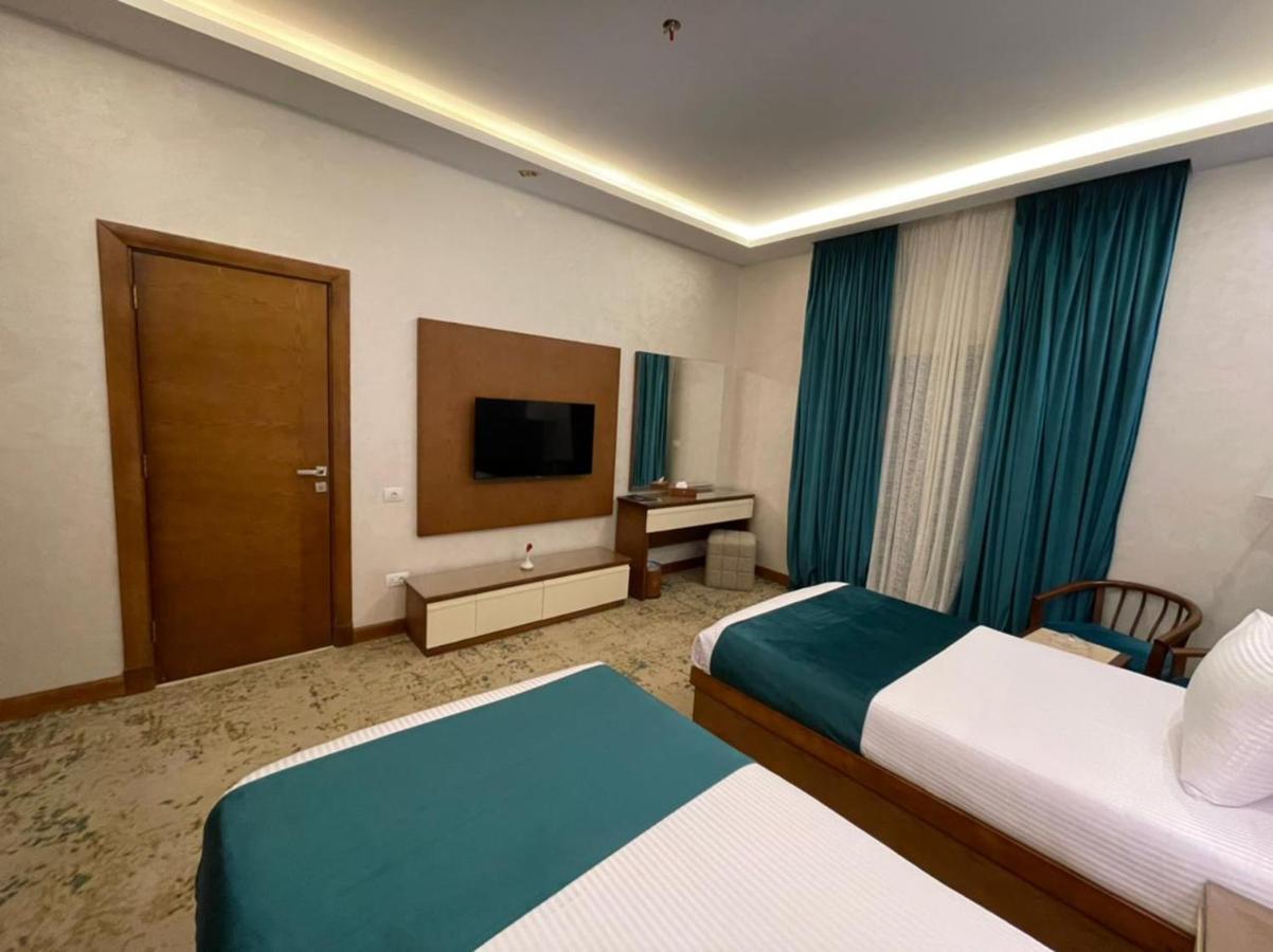Golden Jewel Ismalia Ismailia Luaran gambar